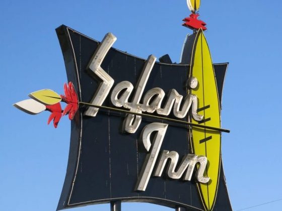 Safari Inn  e