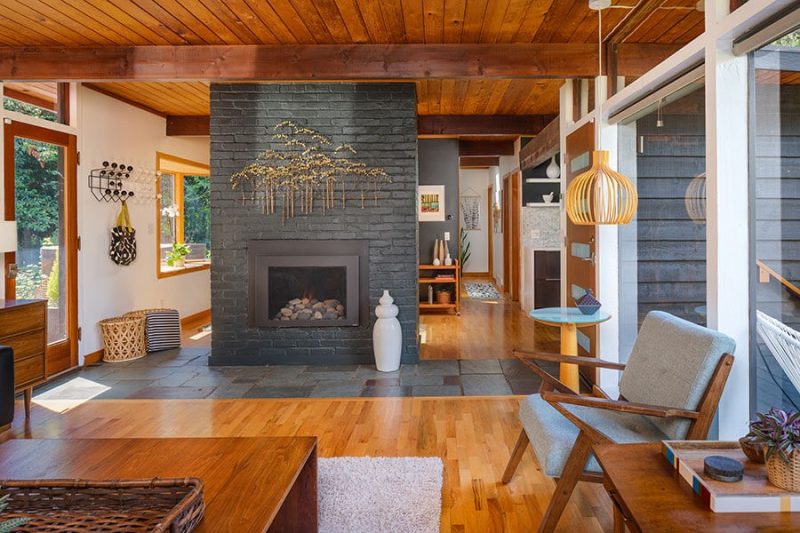 Mid Century Modern Living Room with Curtis Jere Art