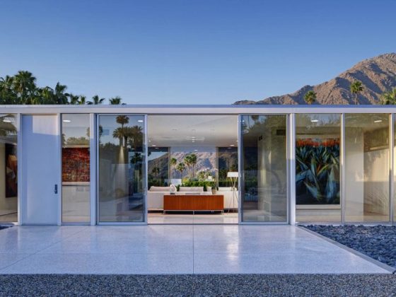 palm springs glass house desert modernism
