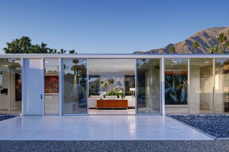 palm springs glass house desert modernism